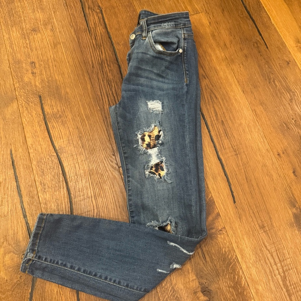 Judy Blue Dark Wash Skinny Jeans with Leopard Patch Distressing